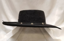 Load image into Gallery viewer, Buckaroo Shag in Black (7 3/8) CCH-22018 (10X)

